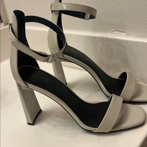 Via Spiga Cream Ankle Strap Heels
